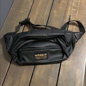 Adidas leather fannypack